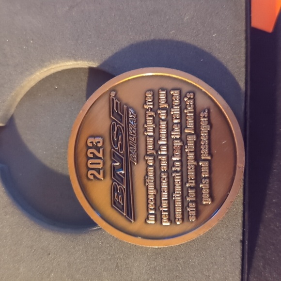 BNSF Safety Coin - Picture 2 of 3